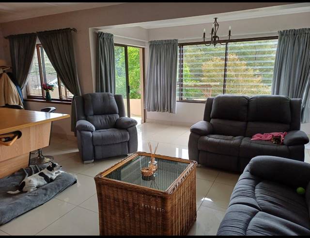 3 BEDROOM HOUSE FOR SALE IN ESCOMBE